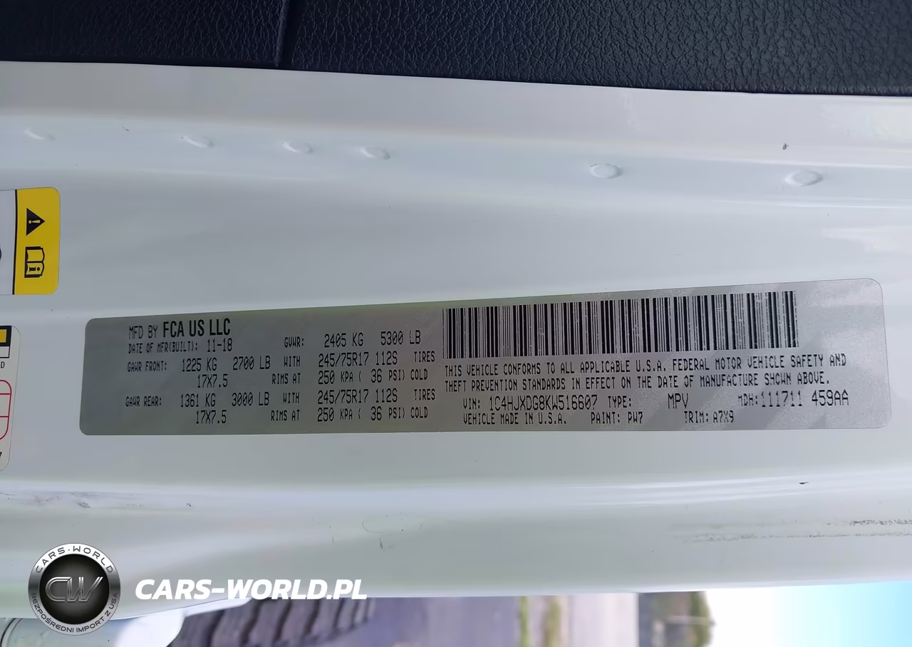 2019 Jeep Wrangler Unlimited Sport S 4X4 VIN:1C4HJXDG8KW516607 - 9