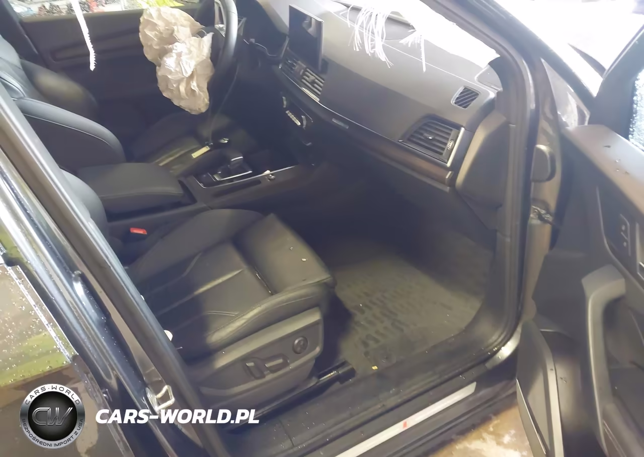 2023 Audi Q5 Sportback Premium Plus 45 Tfsi S Line Quattro S Tronic VIN:WA15AAFY9P2074404 - 5