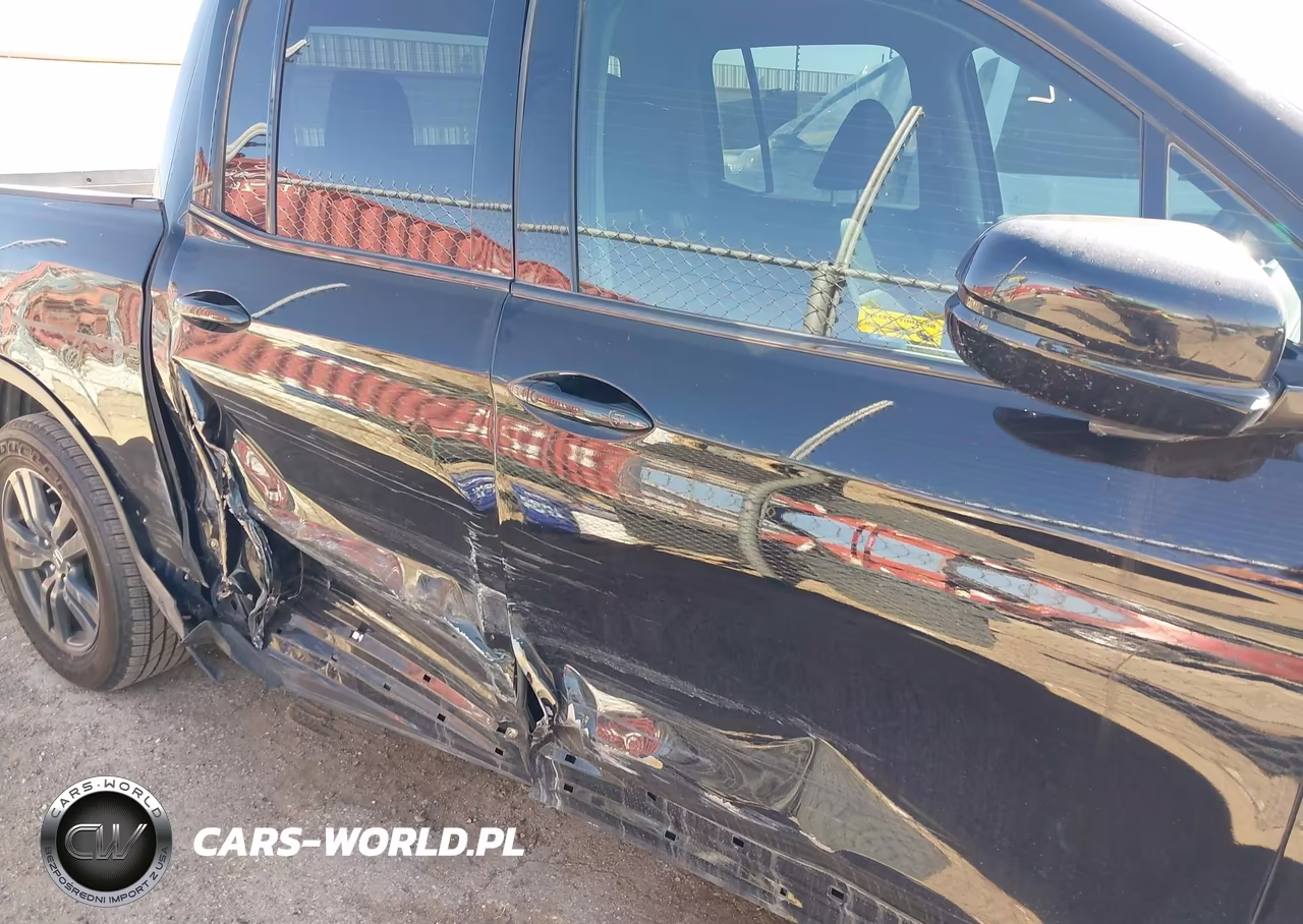 2019 Honda Ridgeline Sport VIN:5FPYK2F1XKB007686 - 6