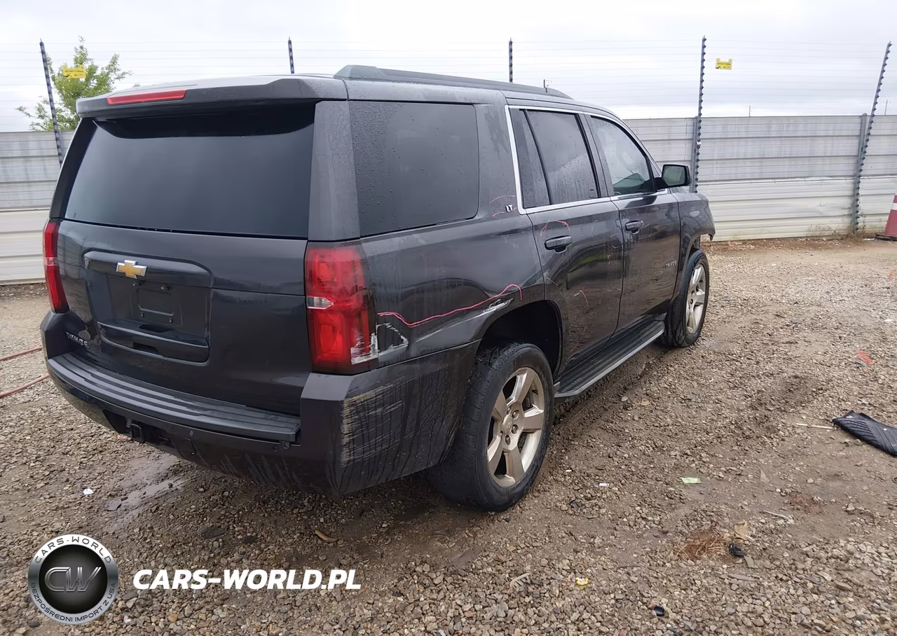2015 Chevrolet Tahoe Lt VIN:1GNSCBKC0FR647903 - 4