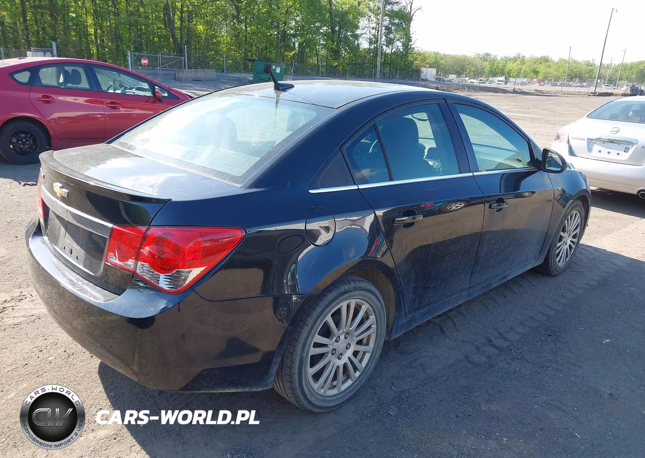 2013 Chevrolet Cruze Eco Auto VIN:1G1PH5SB4D7147737 - 4
