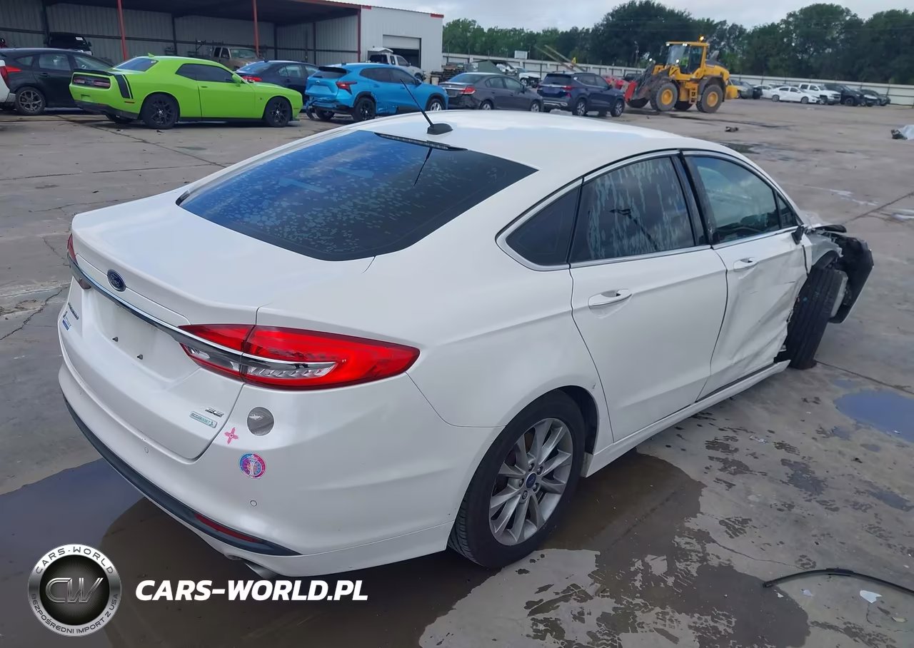 2017 Ford Fusion Se VIN:3FA6P0HD5HR305167 - 4