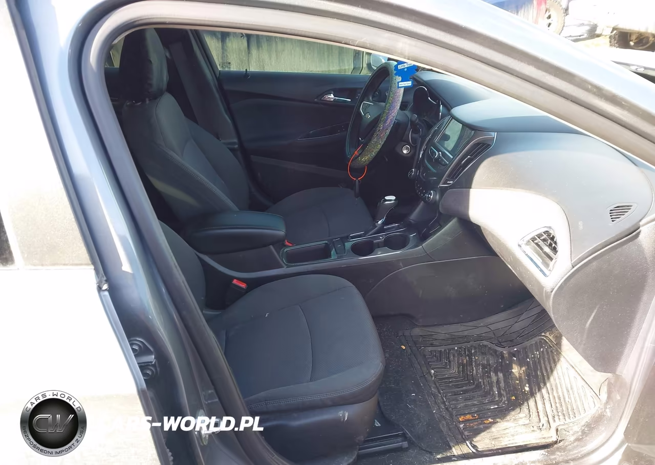 2018 Chevrolet Cruze Lt Auto VIN:1G1BE5SM2J7182129 - 5
