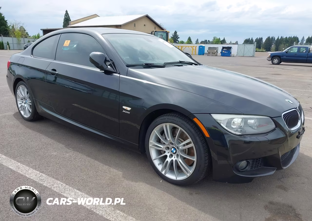 2011 BMW 335I xDrive – zdjęcie 1 z 16