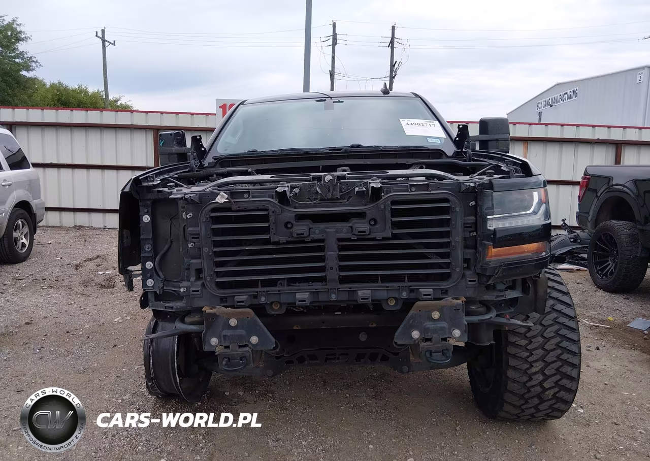 2017 Chevrolet Silverado 1500 Custom VIN:1GCRCPEH2HZ337900 - 13