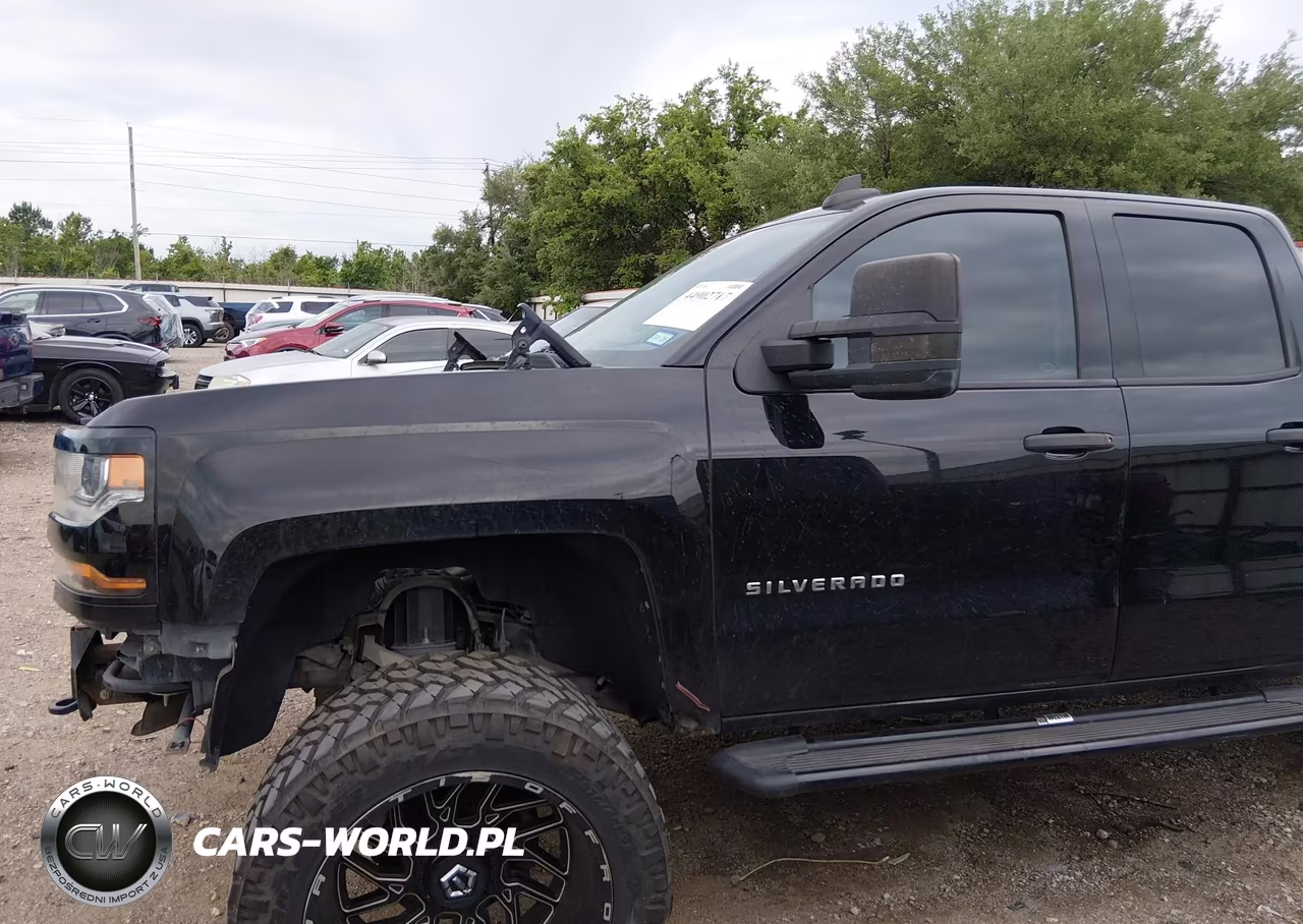 2017 Chevrolet Silverado 1500 Custom VIN:1GCRCPEH2HZ337900 - 15