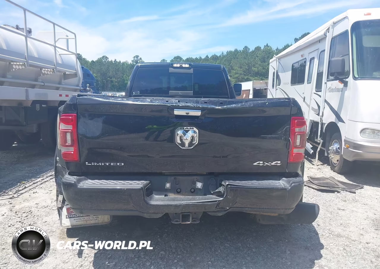 2019 Ram 3500 Limited 4X4 8' Box VIN:3C63RRRL7KG536969 - 15