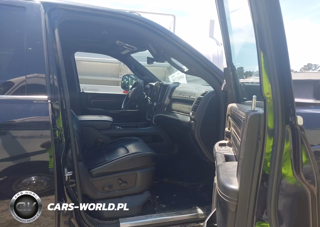 2019 Ram 3500 Limited 4X4 8' Box VIN:3C63RRRL7KG536969 - 5