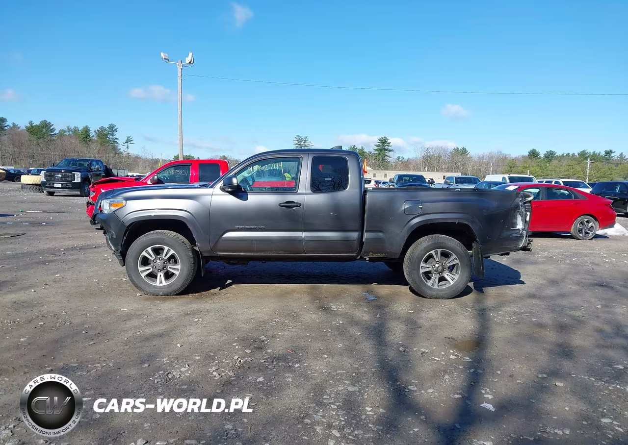 2019 Toyota Tacoma Sr VIN:5TFSX5EN2KX067246 - 15