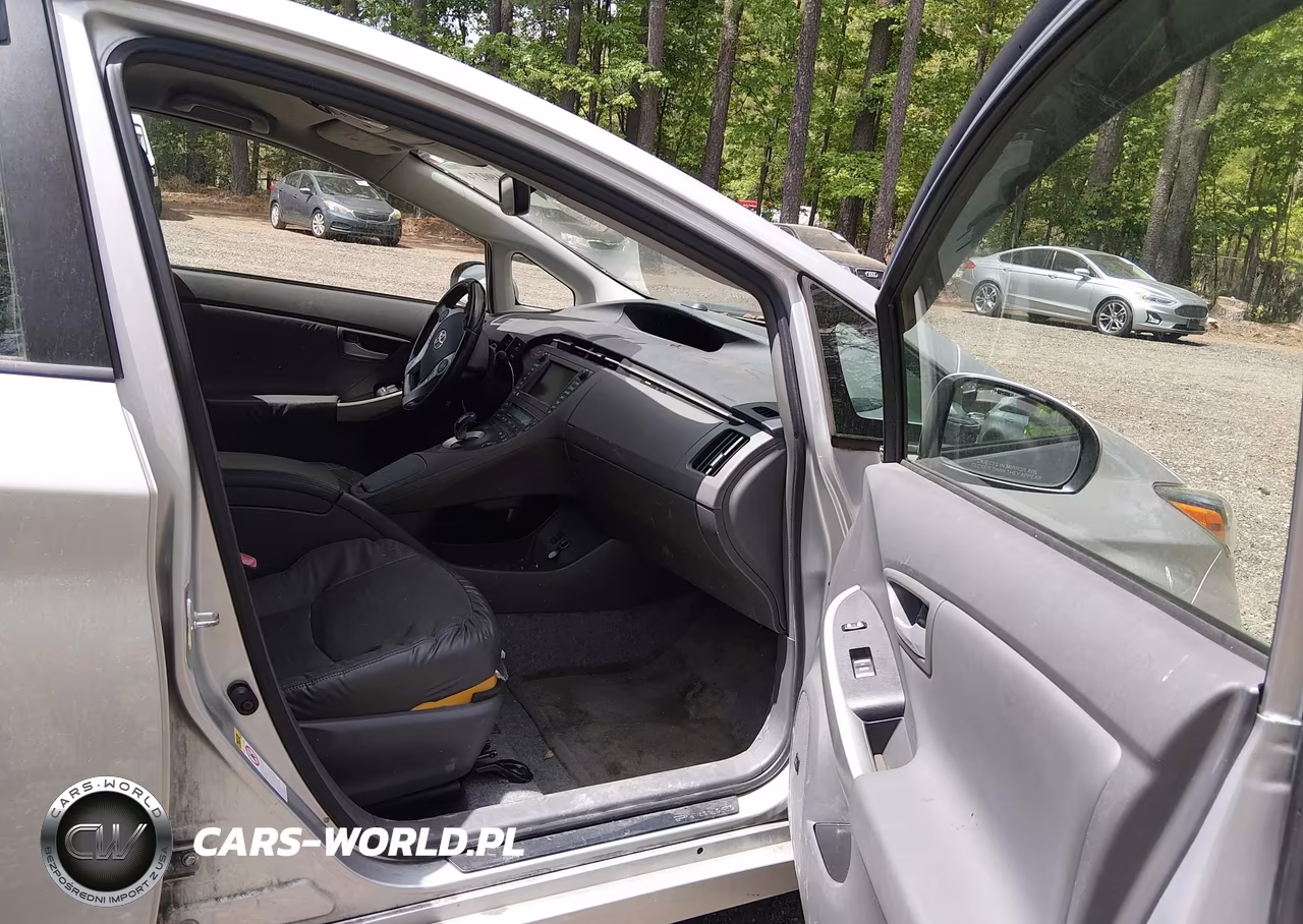 2010 Toyota Prius V VIN:JTDKN3DUXA0049149 - 5