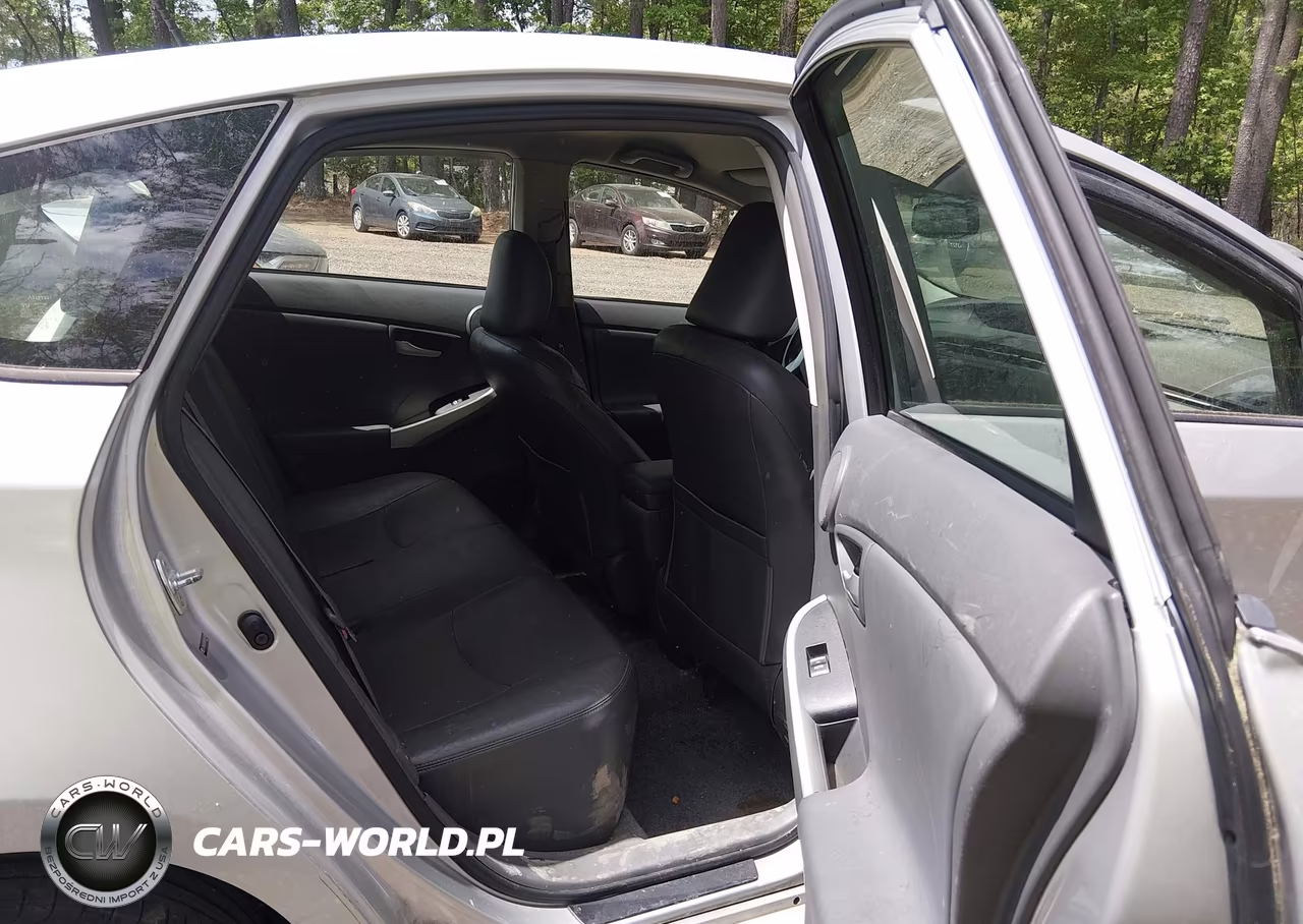 2010 Toyota Prius V VIN:JTDKN3DUXA0049149 - 8