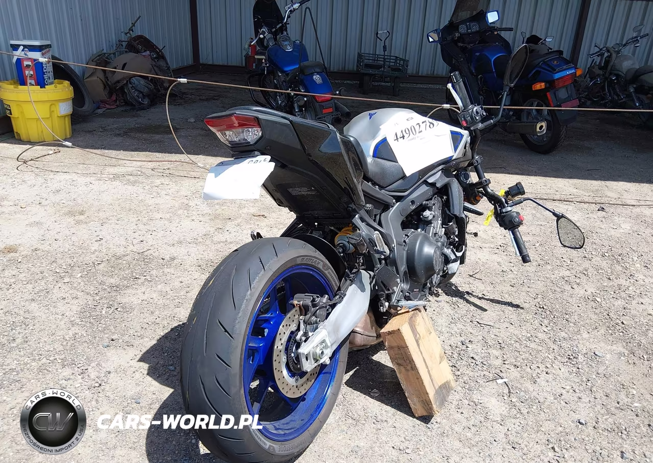 2025 Yamaha Mt09 Sp VIN:JYARN95Y0SA000648 - 4