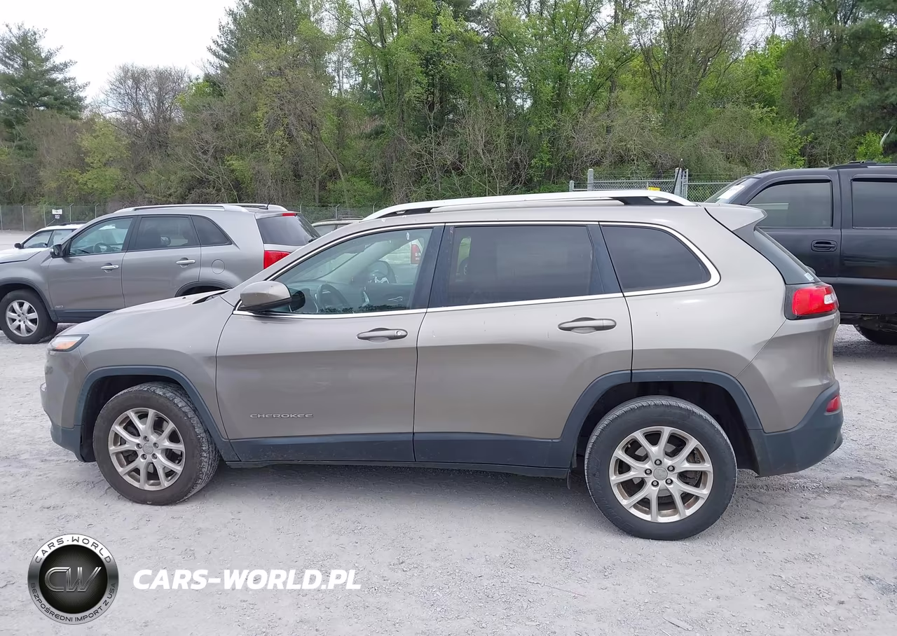 2017 Jeep Cherokee Latitude Fwd VIN:1C4PJLCB1HW549919 - 14
