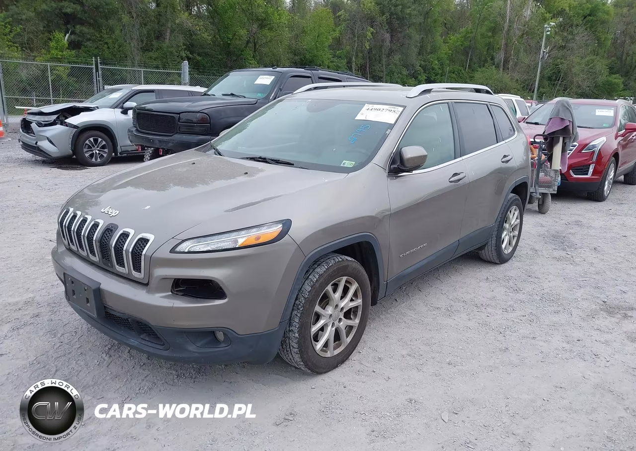 2017 Jeep Cherokee Latitude Fwd VIN:1C4PJLCB1HW549919 - 2