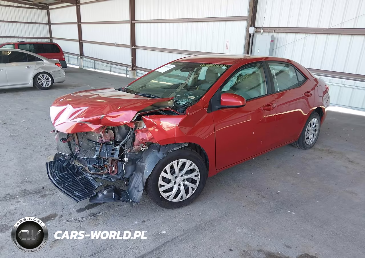 2018 Toyota Corolla Le VIN:5YFBURHE8JP785134 - 2