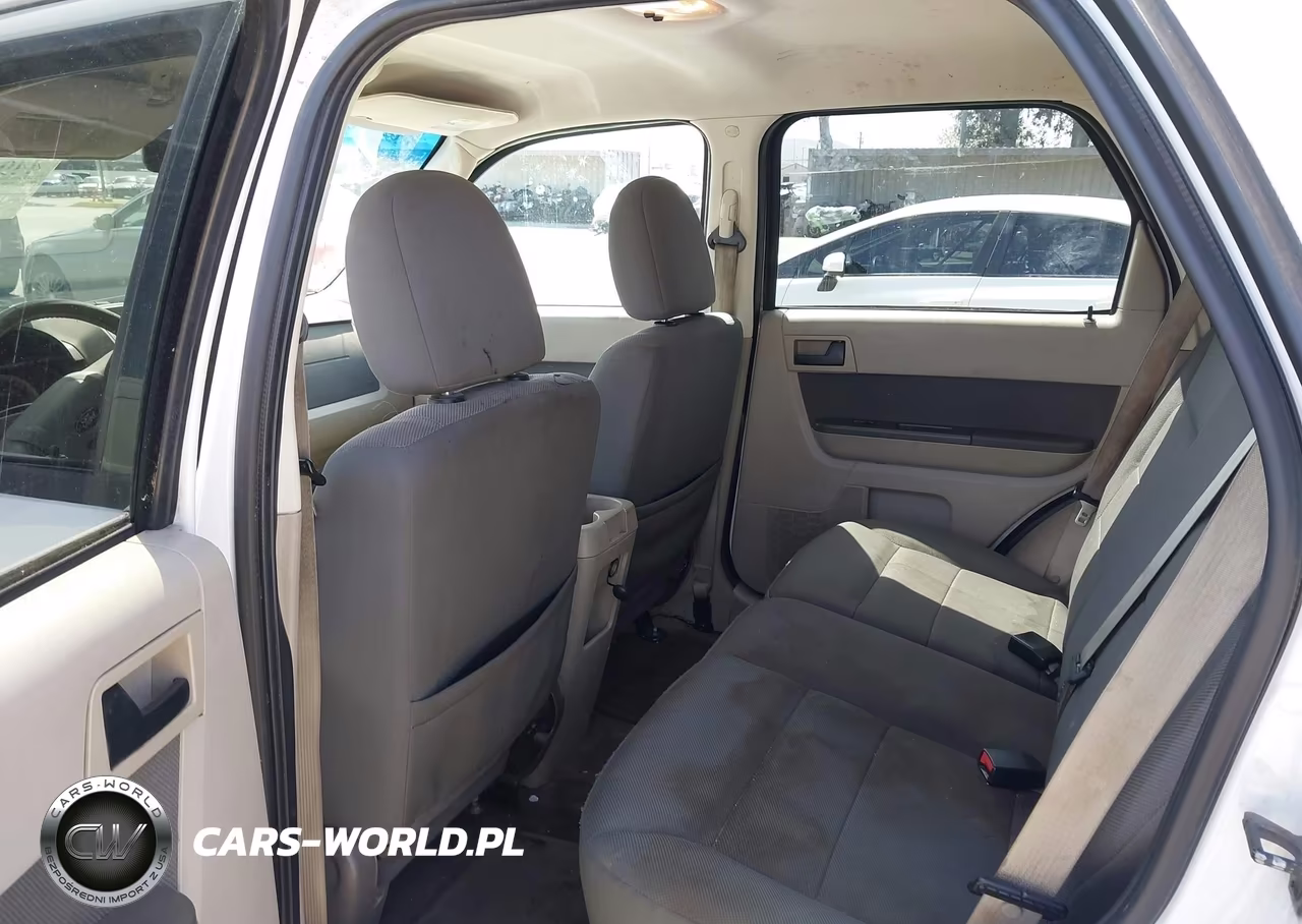 2009 Ford Escape Xlt VIN:1FMCU03789KB04128 - 8
