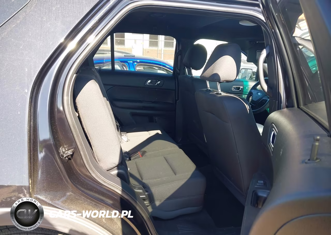 2016 Ford Utility Police Interceptor VIN:1FM5K8AT2GGD04967 - 8