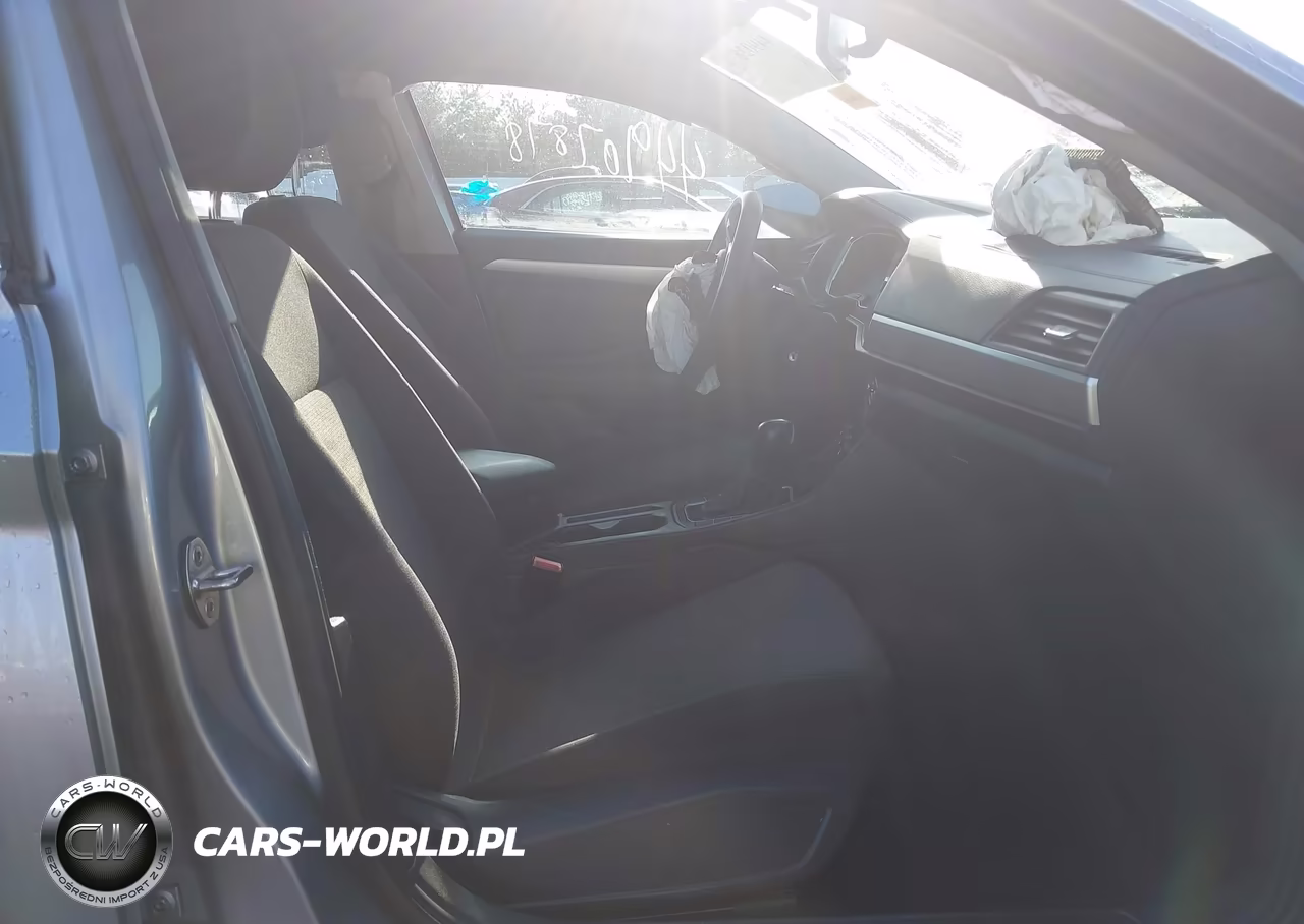2019 Volkswagen Jetta 1.4T R-Line-1.4T S-1.4T Se VIN:3VWC57BU0KM194243 - 5