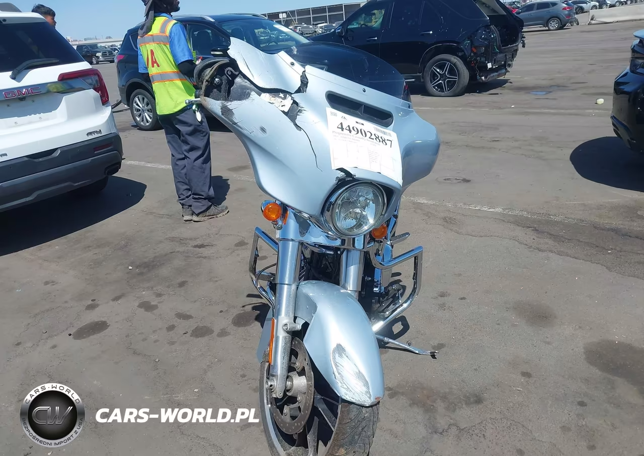2023 Harley-Davidson Flhx VIN:1HD1KBC17PB607489 - 5