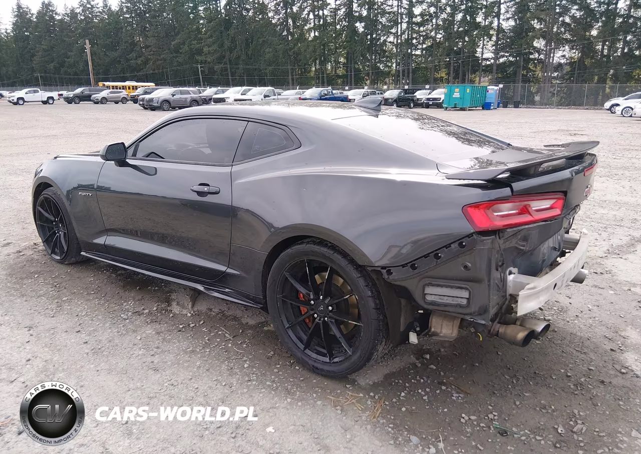 2017 Chevrolet Camaro 2Ss VIN:1G1FH1R73H0181690 - 3