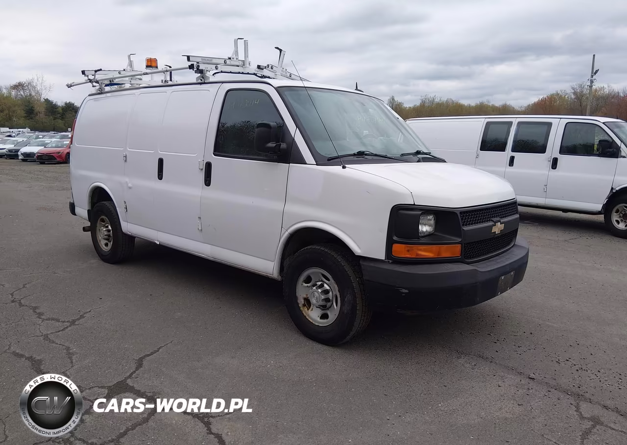 2015 Chevrolet Express 2500 Work Van