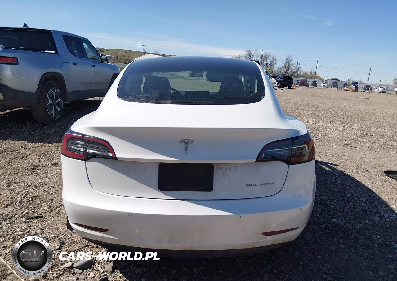 2022 Tesla Model 3 Long Range Dual Motor All-Wheel Drive VIN:5YJ3E1EB4NF318131 - 16