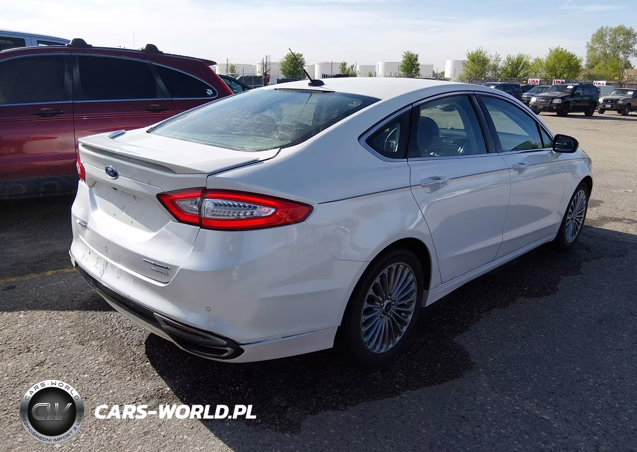 2013 Ford Fusion Titanium VIN:3FA6P0K95DR279149 - 4