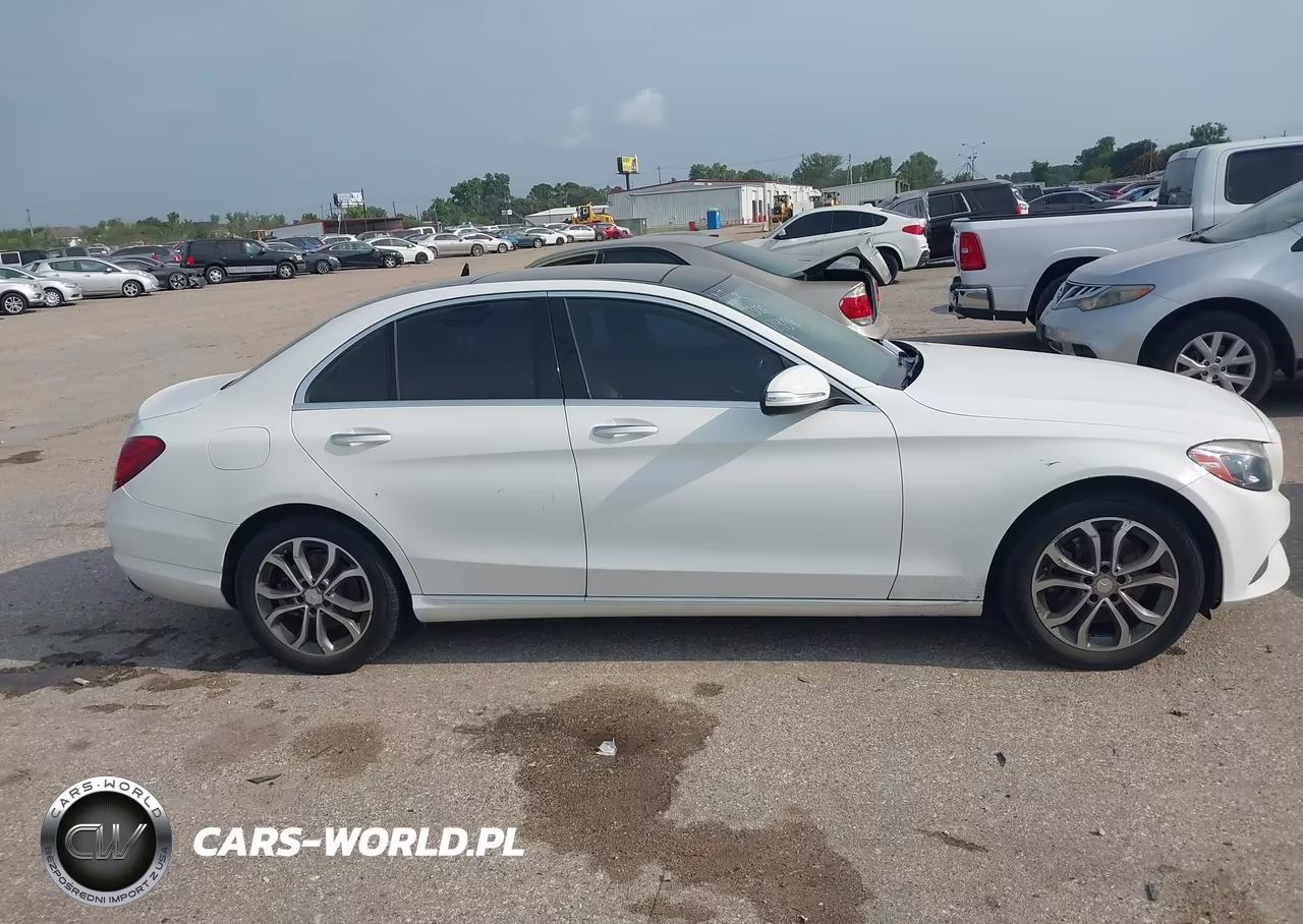 2015 Mercedes-Benz C 300 4Matic VIN:55SWF4KB5FU024348 - 12
