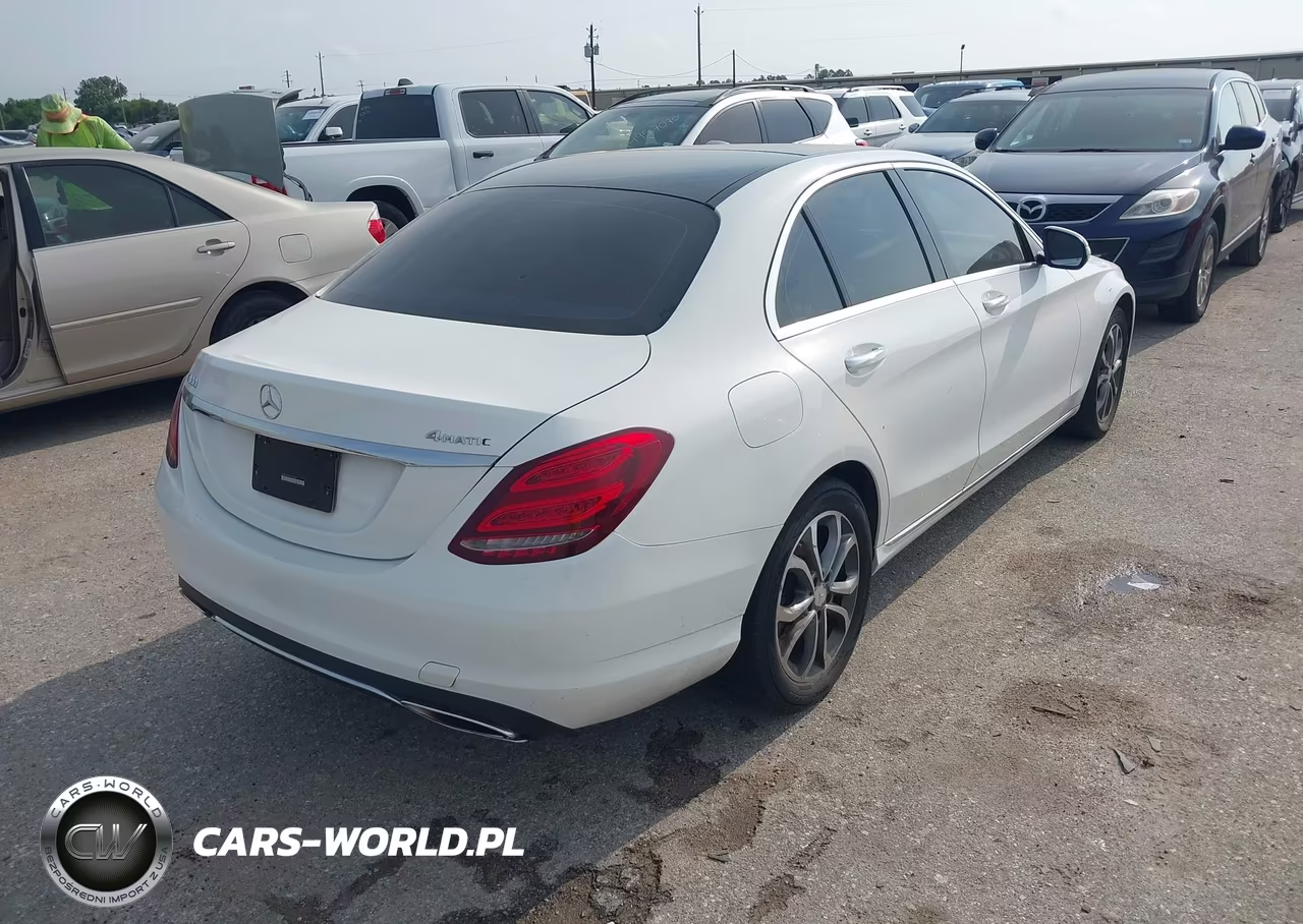 2015 Mercedes-Benz C 300 4Matic VIN:55SWF4KB5FU024348 - 4