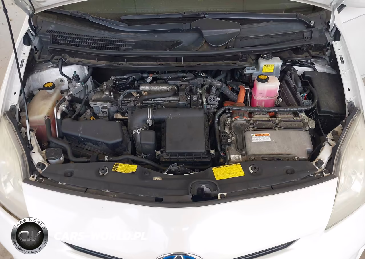 2012 Toyota Prius Three VIN:JTDKN3DU3C5378250 - 10