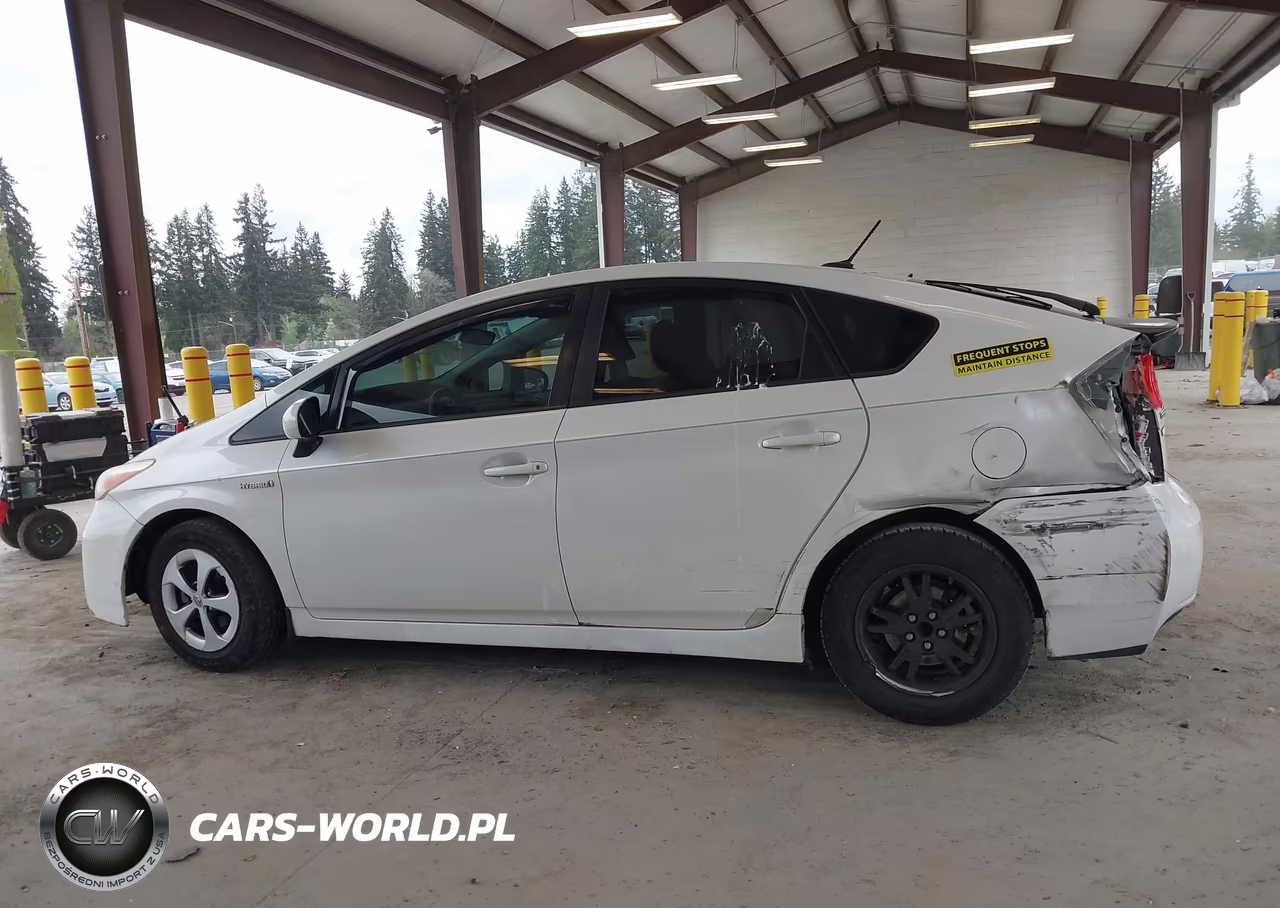 2012 Toyota Prius Three VIN:JTDKN3DU3C5378250 - 15