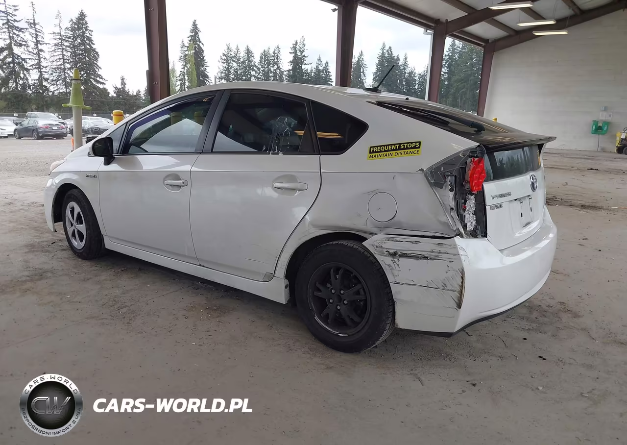 2012 Toyota Prius Three VIN:JTDKN3DU3C5378250 - 3
