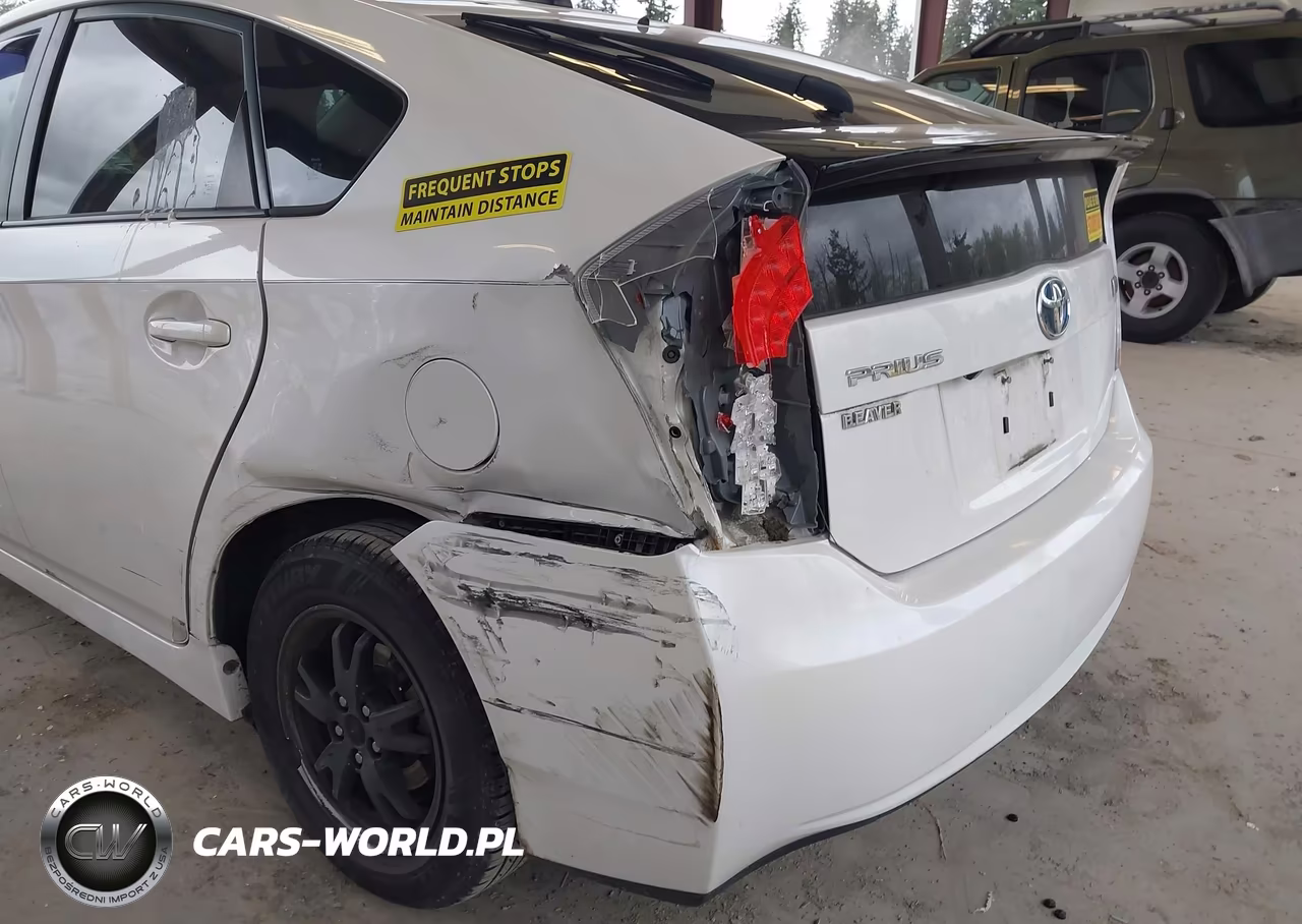 2012 Toyota Prius Three VIN:JTDKN3DU3C5378250 - 6