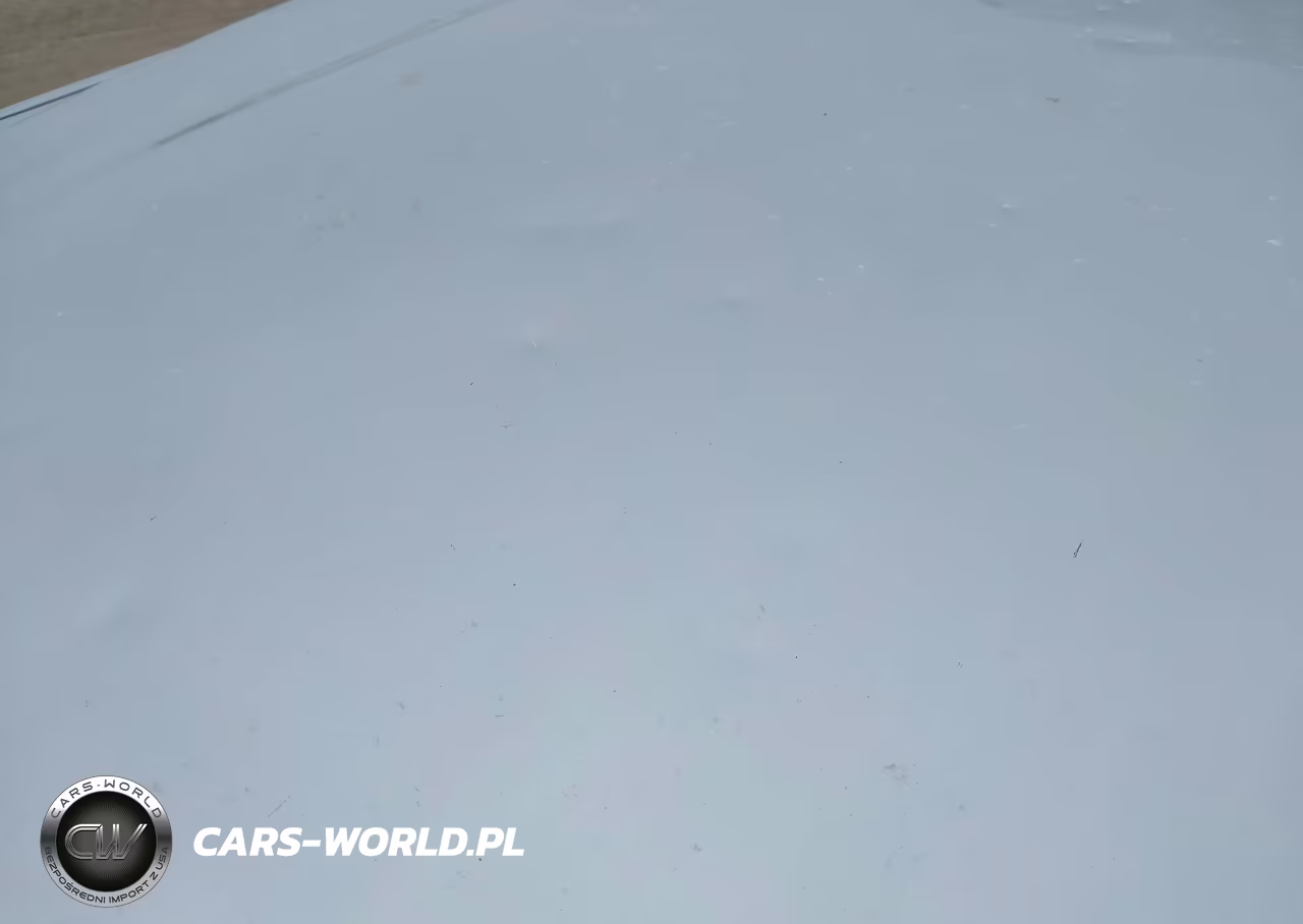2019 Chevrolet Suburban Premier VIN:1GNSKJKCXKR182053 - 17