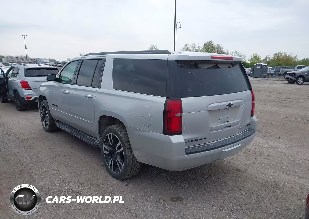 2019 Chevrolet Suburban Premier VIN:1GNSKJKCXKR182053 - 3