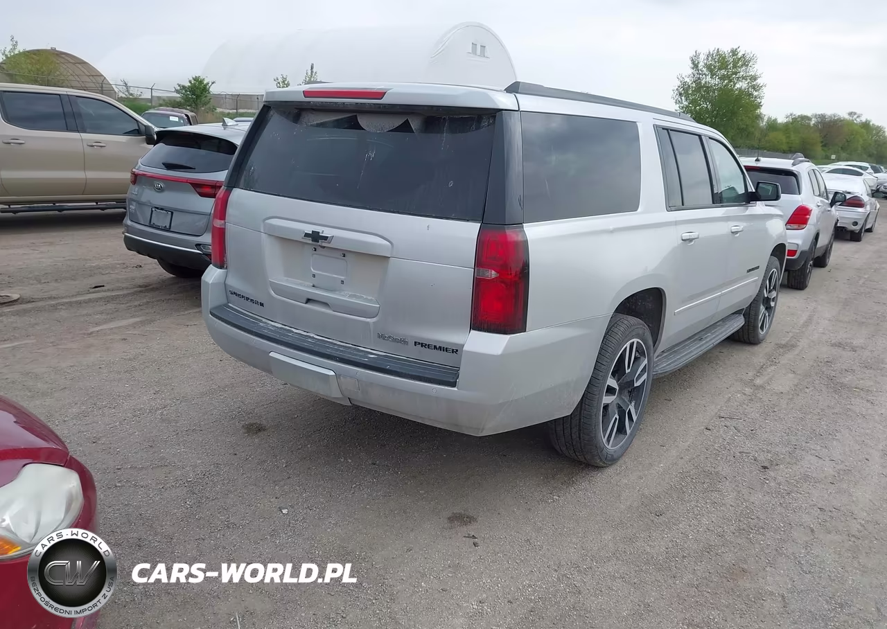 2019 Chevrolet Suburban Premier VIN:1GNSKJKCXKR182053 - 4