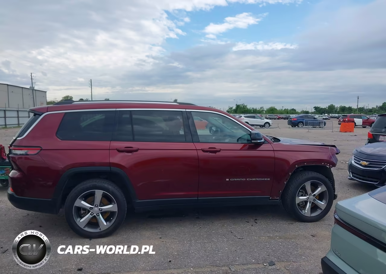2022 Jeep Grand Cherokee L Limited 4X4 VIN:1C4RJKBG4N8514565 - 13