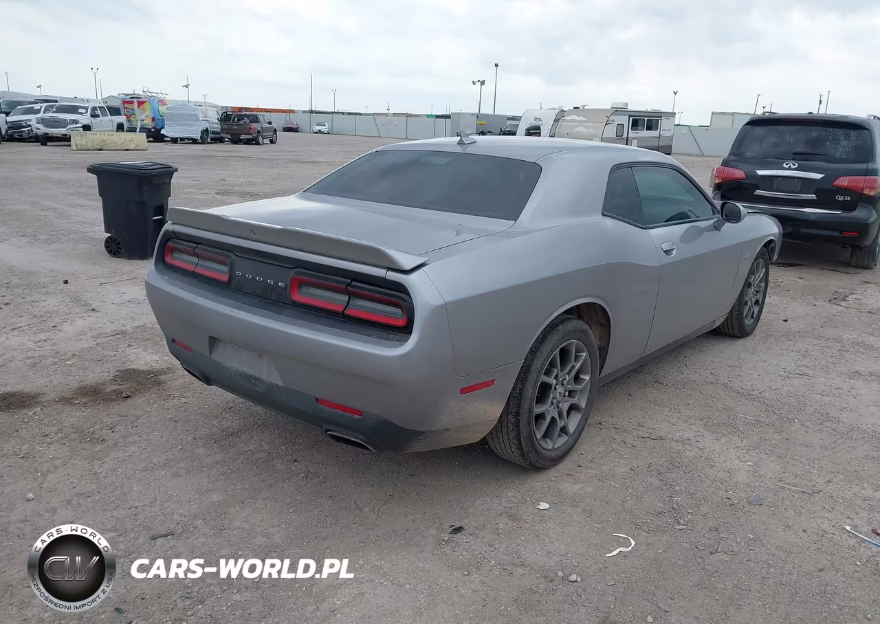 2017 Dodge Challenger Gt VIN:2C3CDZGG9HH555808 - 4