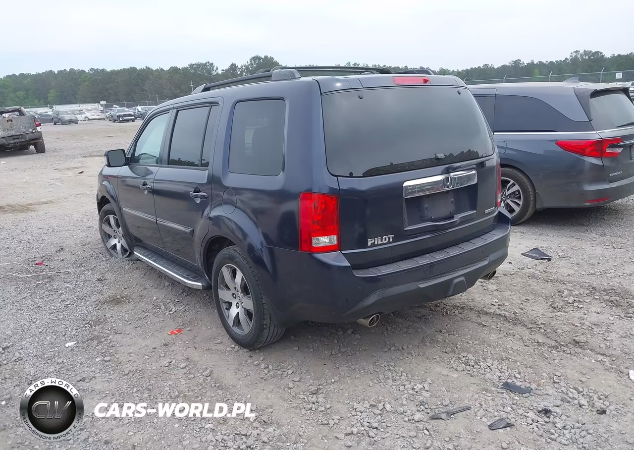 2013 Honda Pilot Touring VIN:5FNYF3H9XDB032208 - 3