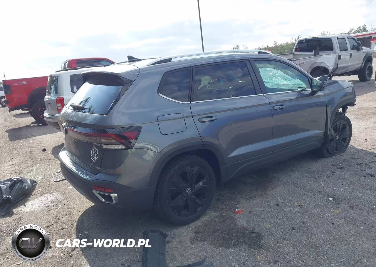 2025 Volkswagen Taos 1.5T Se VIN:3VVEC7B23SM012598 - 4