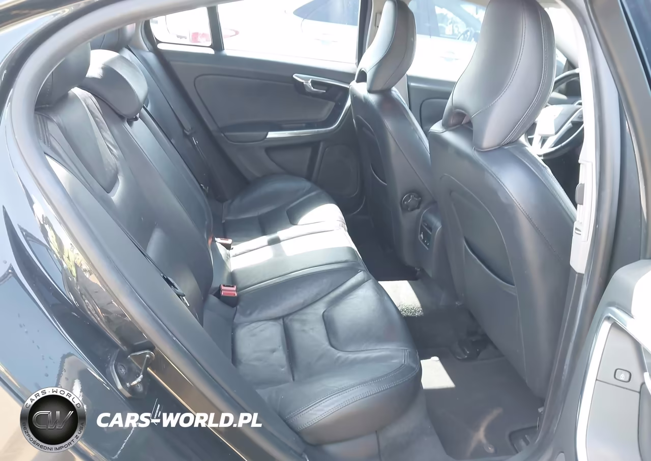 2013 Volvo S60 T5 Platinum VIN:YV1612FS8D2183809 - 8