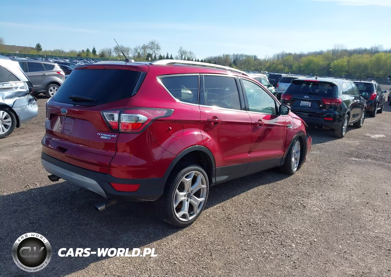2017 Ford Escape Titanium VIN:1FMCU9J96HUA77412 - 4