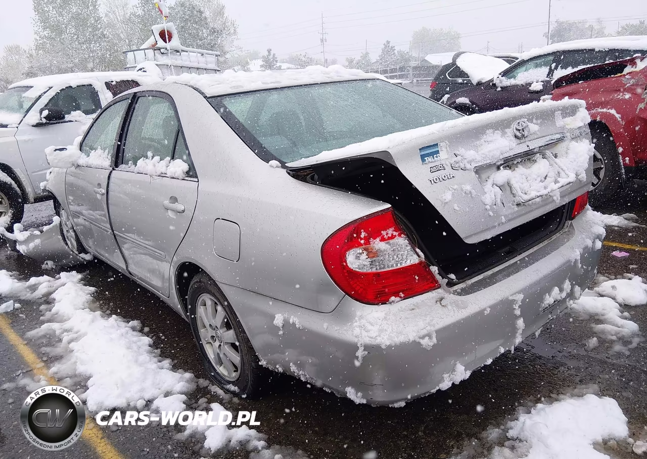 2004 Toyota Camry Xle VIN:4T1BE32K34U929068 - 3