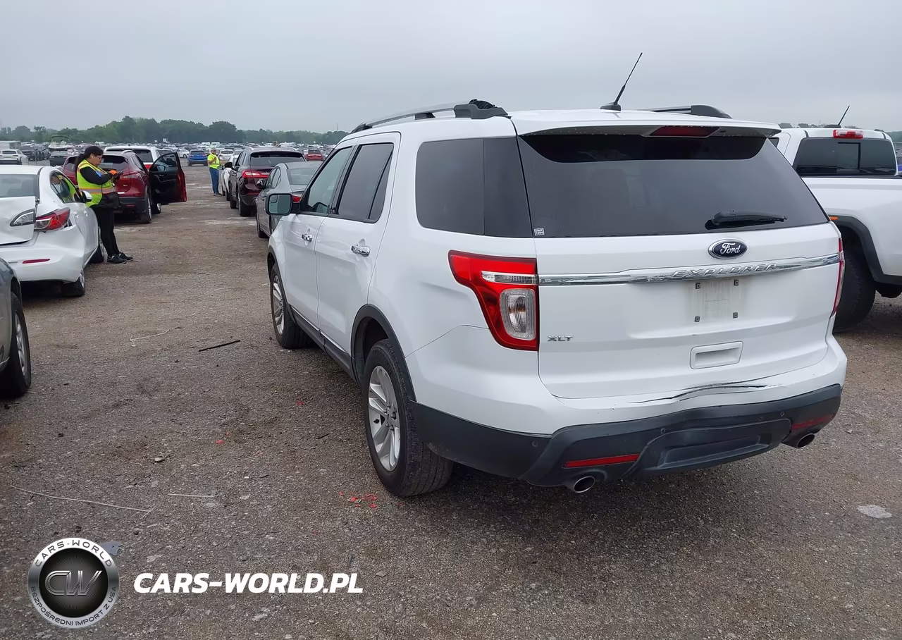 2014 Ford Explorer Xlt VIN:1FM5K7D81EGB24782 - 3