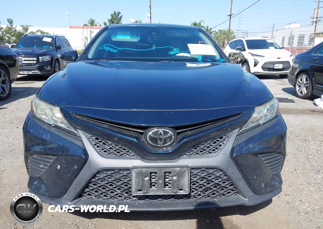 2018 Toyota Camry Se VIN:4T1B11HK3JU554625 - 12