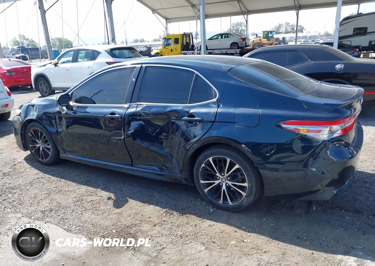2018 Toyota Camry Se VIN:4T1B11HK3JU554625 - 14
