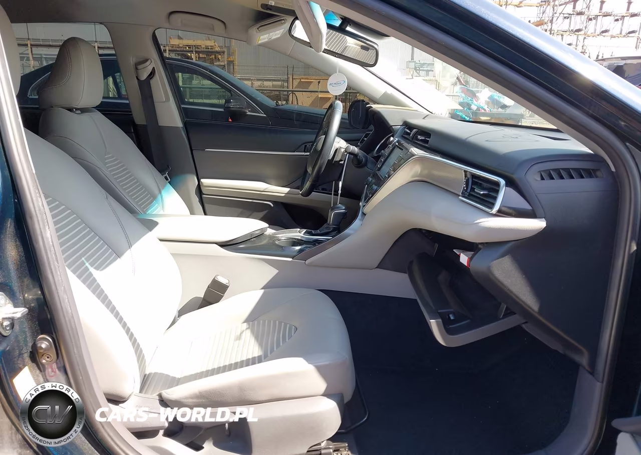 2018 Toyota Camry Se VIN:4T1B11HK3JU554625 - 5