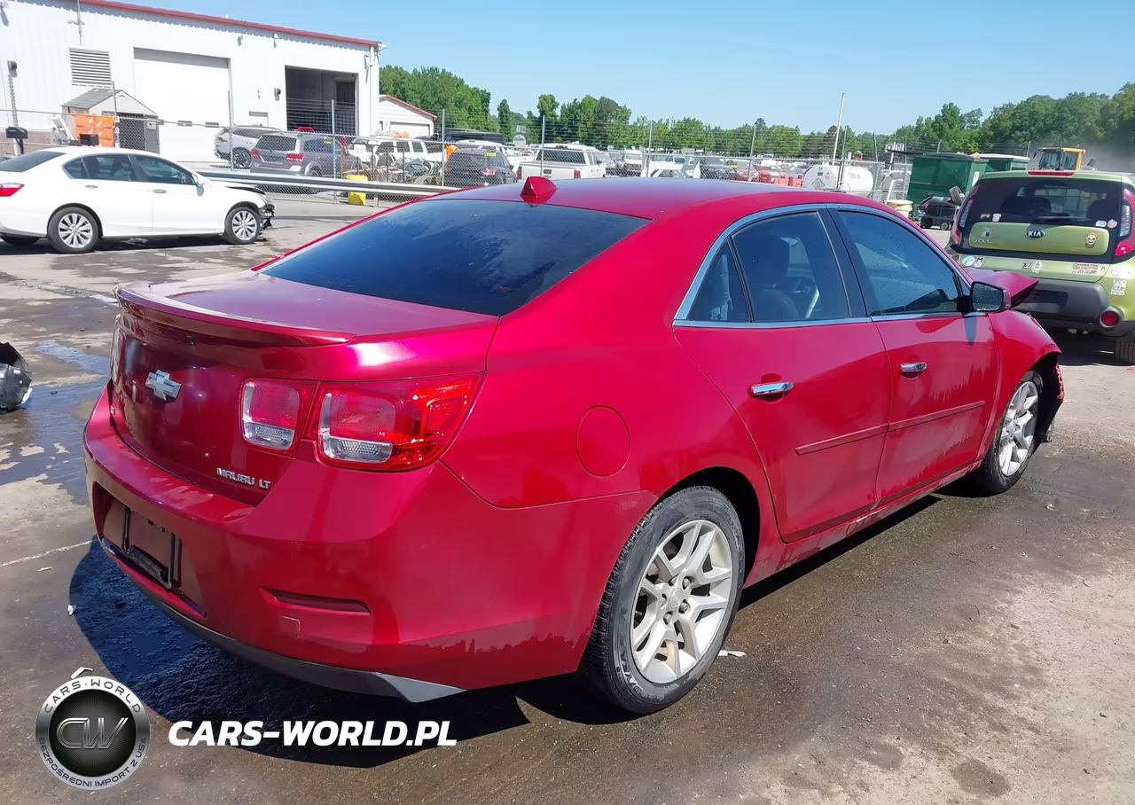 2014 Chevrolet Malibu 1Lt VIN:1G11C5SL1EF229087 - 4