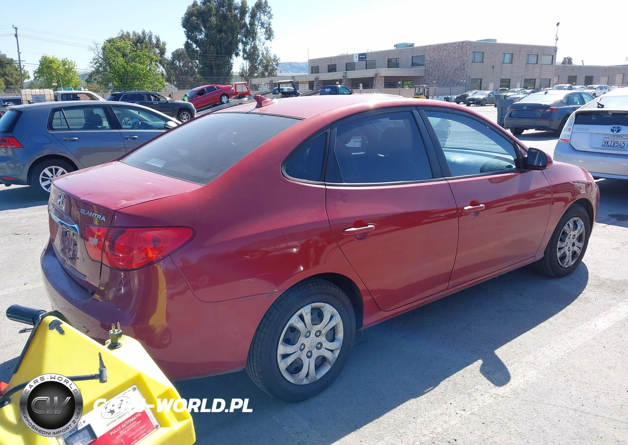 2010 Hyundai Elantra Gls VIN:KMHDU4AD8AU975964 - 4