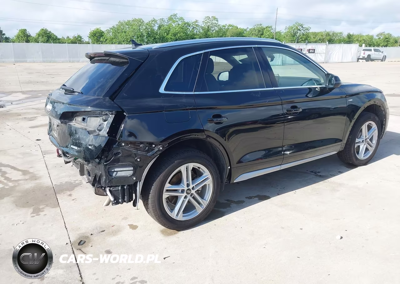 2023 Audi Q5 Premium Plus 55 Tfsi E S Line Quattro S Tronic VIN:WA1E2BFY7P2189747 - 4